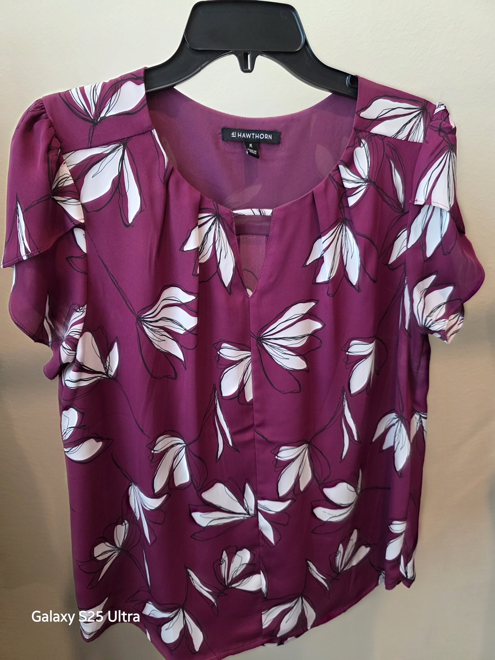 Women's Floral Split-Neck Blouse in Magenta